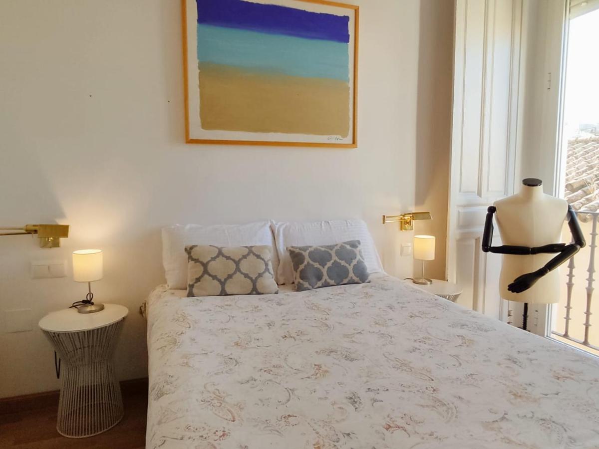 Homeyseville- Lovely Apartment In Seville City Center, Parking Optional Exterior photo